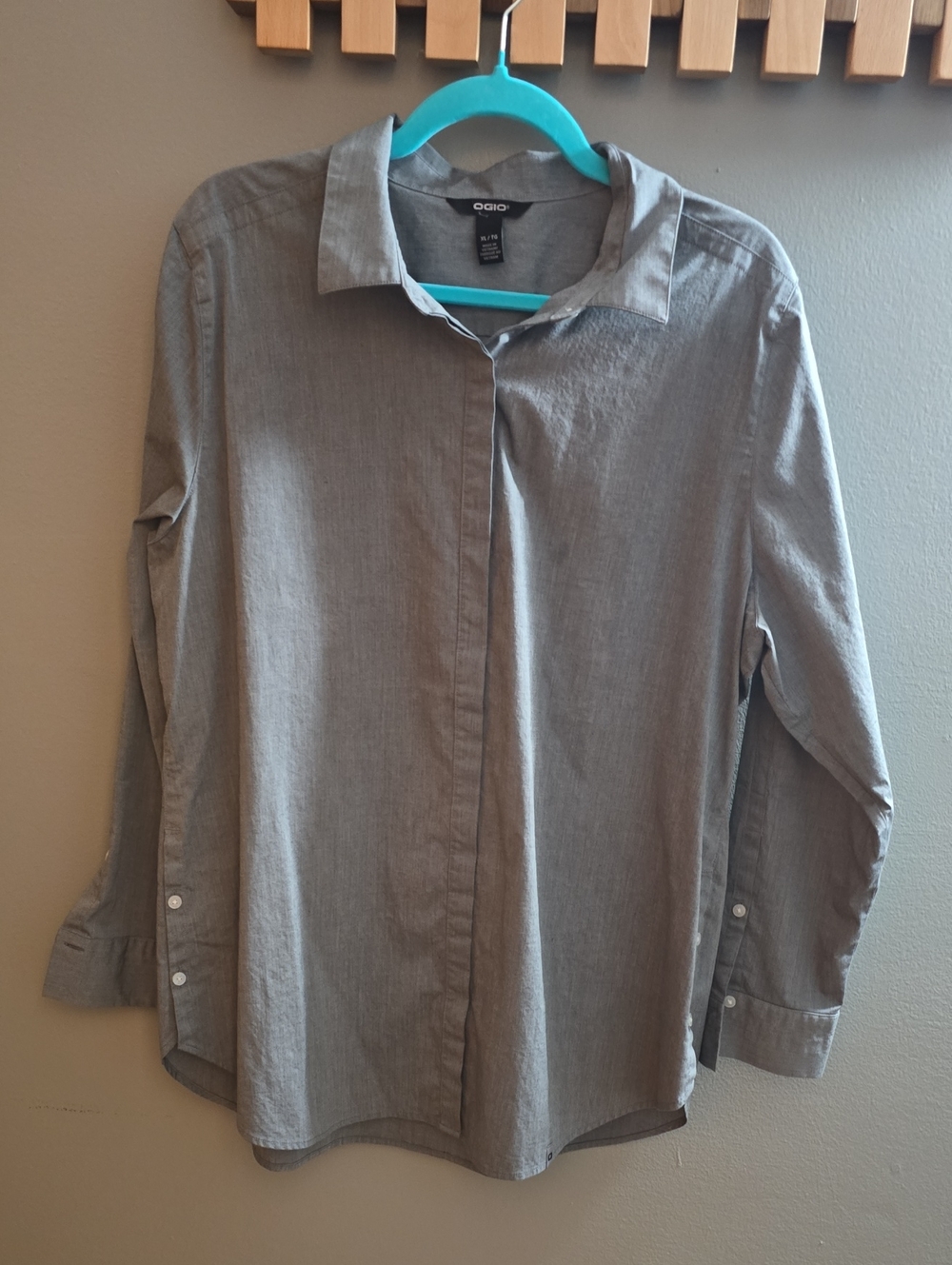OGIO Women's Light Gray Button-Down Shirt
